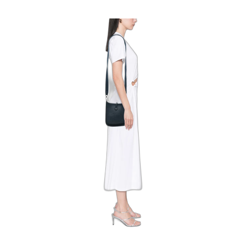 Farfetch listing