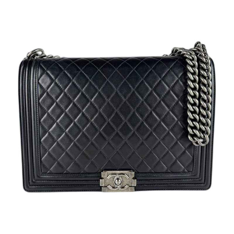 The Luxury Closet listing