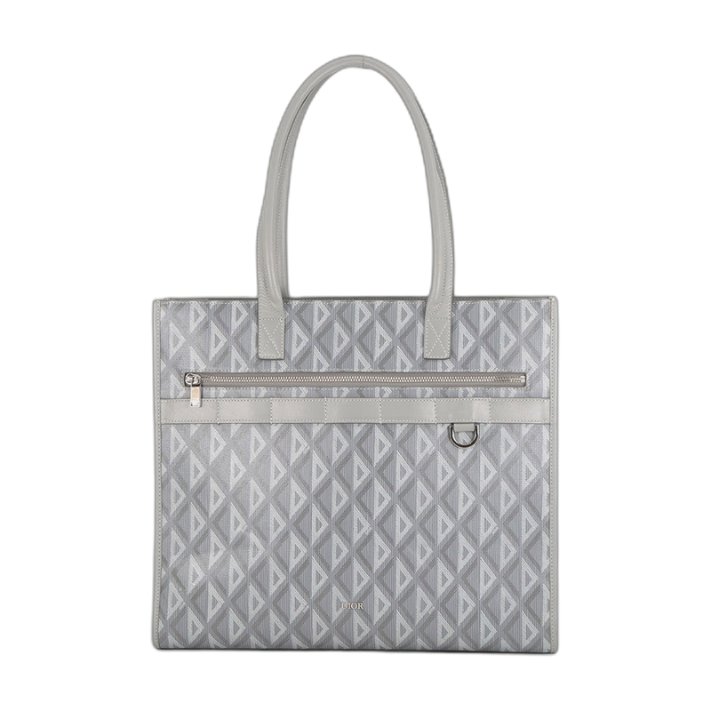 The Luxury Closet listing