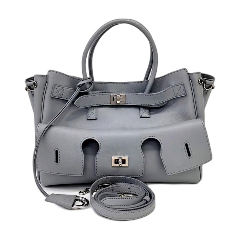 The Luxury Closet listing
