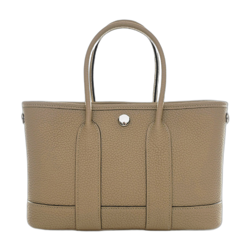 The Luxury Closet listing